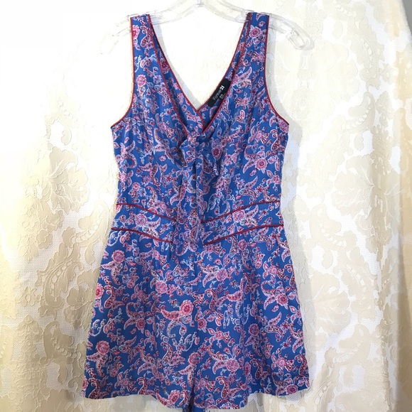 Pants - Beautiful romper with front tie bow detail